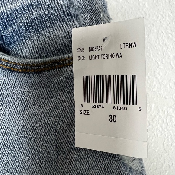 Oliver edyson brand High Rise Straight Crop Light Torino wash Jeans - Picture 8 of 12